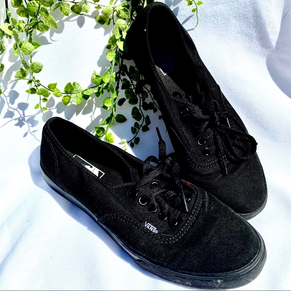Black Vans in Good Condition